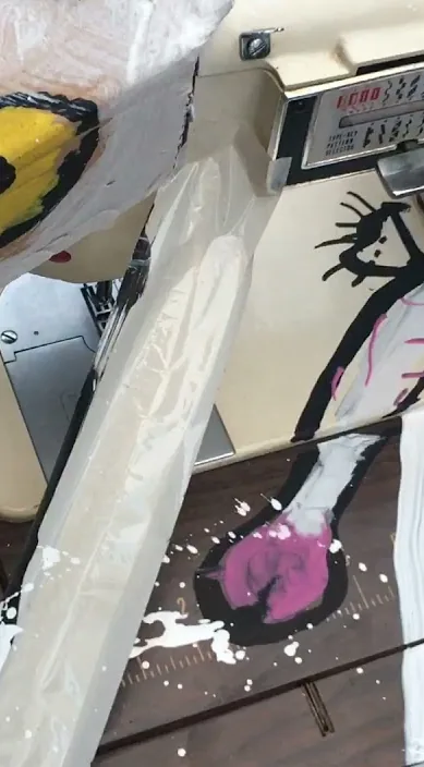 Azione a New York (Acción en New York) – street art: scena dal video di Art Is Trash di Francisco de Pájaro