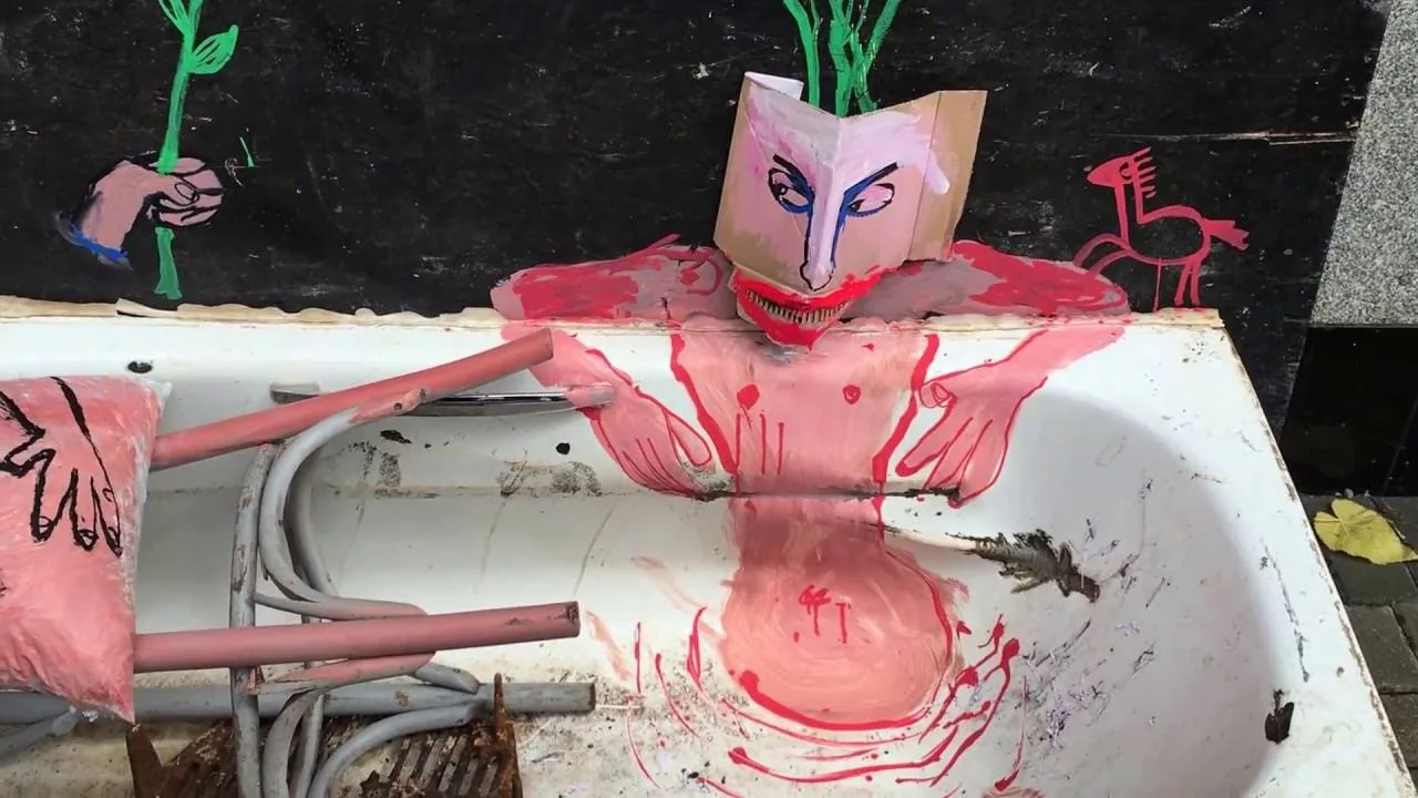 Street art video BCN – street art: scene from the Art Is Trash video by Francisco de Pájaro