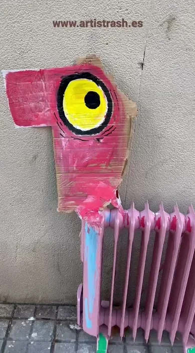 Ein einsames Pferd (Caballo solitario) – Street-Art in Barcelona: Szene aus dem Art-Is-Trash-Video von Francisco de Pájaro
