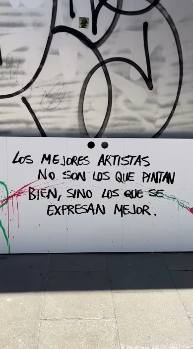 Expresarse. es – arte urbano en Barcelona: escena del vídeo de Art Is Trash de Francisco de Pájaro