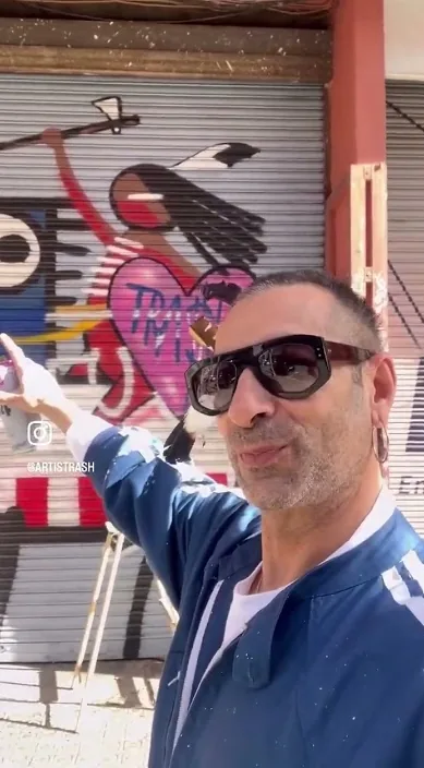 Hacha – gadekunst i Barcelona: scene fra Art Is Trash-videoen af Francisco de Pájaro