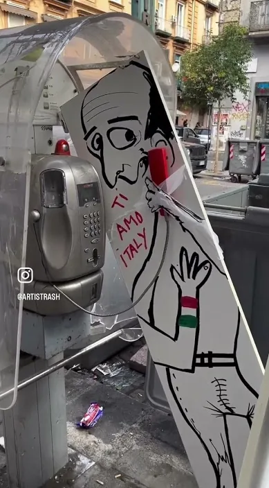告别电话 (Llamada de despedida) – 巴塞罗那街头艺术:Francisco de Pájaro 的 Art Is Trash 视频画面