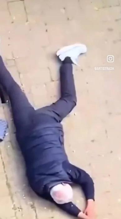 Lobos – arte urbano en Barcelona: escena del vídeo de Art Is Trash de Francisco de Pájaro