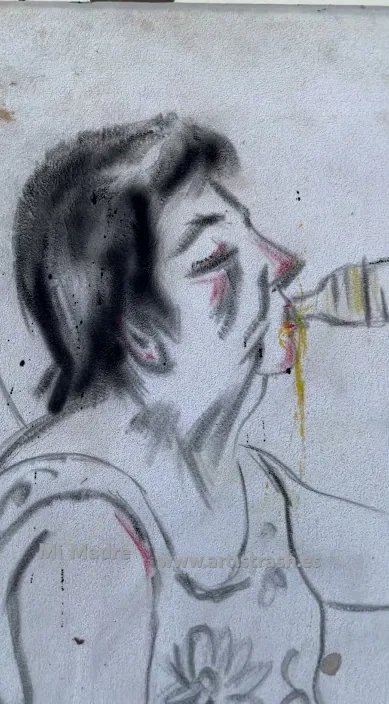 Portrait dessiné de la mère de l'artiste, montré à Zafra, Art Is Trash