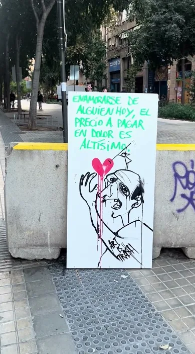 選択肢は多いが優先順位は少ない。 (Muchas opciones, poca prioridad) – バルセロナのストリートアート：Francisco de Pájaro による Art Is Trash の動画のワンシーン