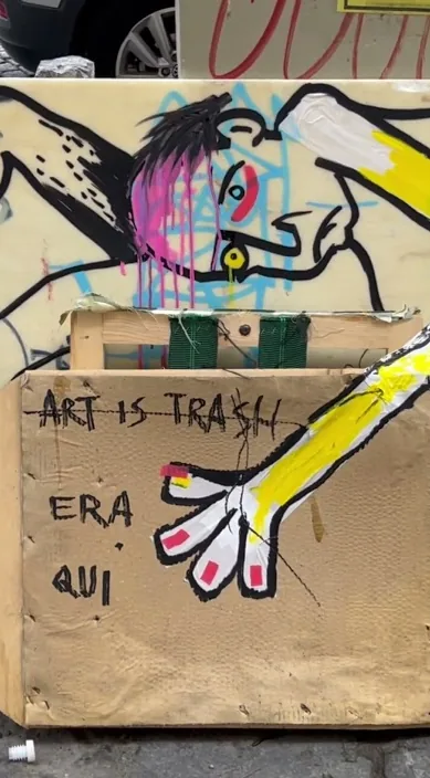Nápoles – arte urbano en Barcelona: escena del vídeo de Art Is Trash de Francisco de Pájaro