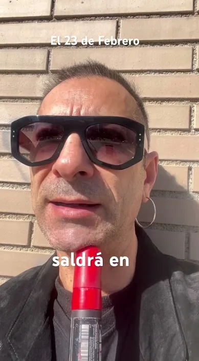 Nou llibre (Nuevo libro) – art urbà a Barcelona: escena del vídeo d'Art Is Trash de Francisco de Pájaro