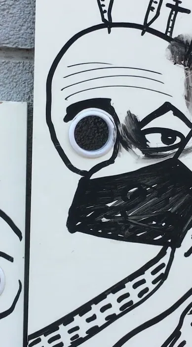 Битва за Йонкис (Pelea de Yonkis) – стрит-арт, Барселона: кадр из видео Art Is Trash Франсиско де Пахаро