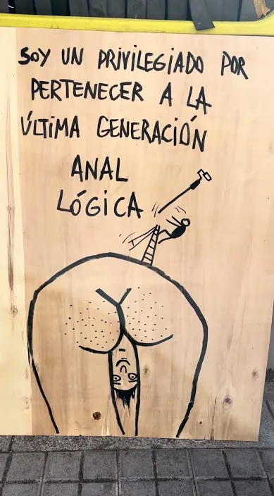 Privilegiado – arte urbano en Barcelona: escena del vídeo de Art Is Trash de Francisco de Pájaro