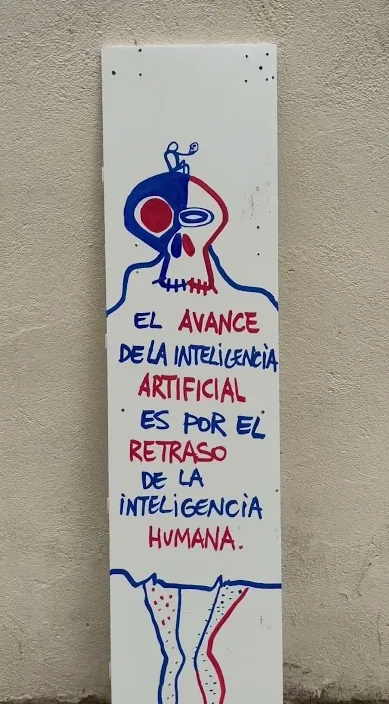 知的遅れは (Retraso intelectual es) – バルセロナのストリートアート：Francisco de Pájaro による Art Is Trash の動画のワンシーン