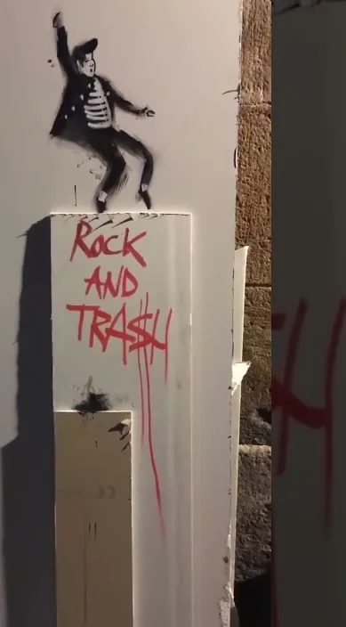 El Rock (Rock) – art urbà a Barcelona: escena del vídeo d'Art Is Trash de Francisco de Pájaro