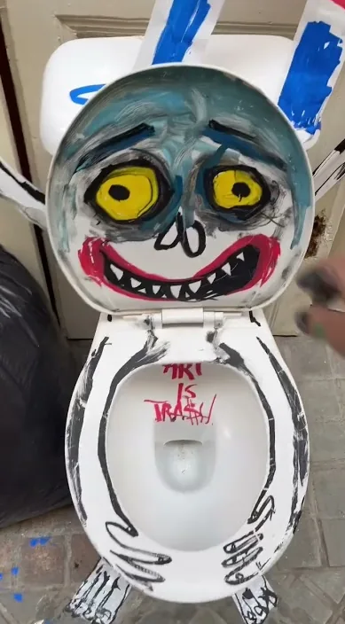 T.V.E. est (T.V.E. es) – street art à Barcelone : scène de la vidéo Art Is Trash de Francisco de Pájaro