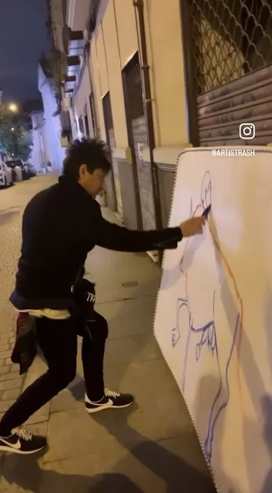 マドリード・マドリード(www) (Toreando en madrid. www. es) – ストリートアート:Francisco de Pájaro による Art Is Trash の動画のワンシーン