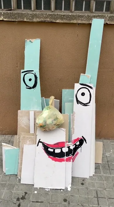 Trash – 巴塞罗那街头艺术:Francisco de Pájaro 的 Art Is Trash 视频画面