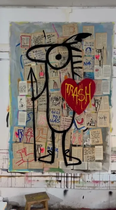 TRASH www.is (TRASH www. es) – 巴塞罗那街头艺术:Francisco de Pájaro 的 Art Is Trash 视频画面