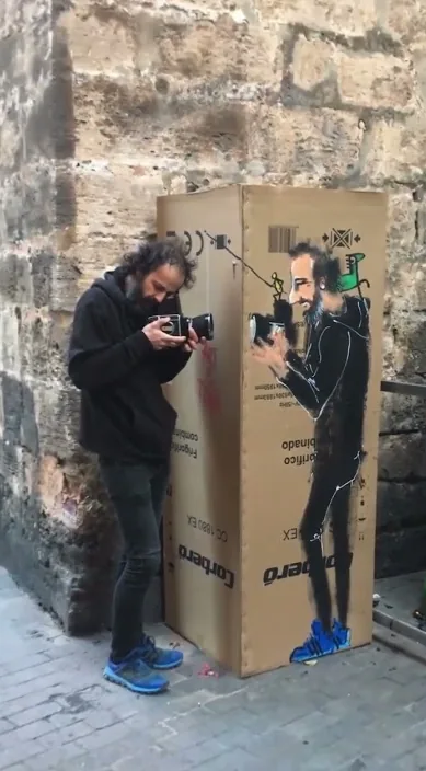 瓦伦西亚是 (Valencia es) – 街头艺术:Francisco de Pájaro 的 Art Is Trash 视频画面